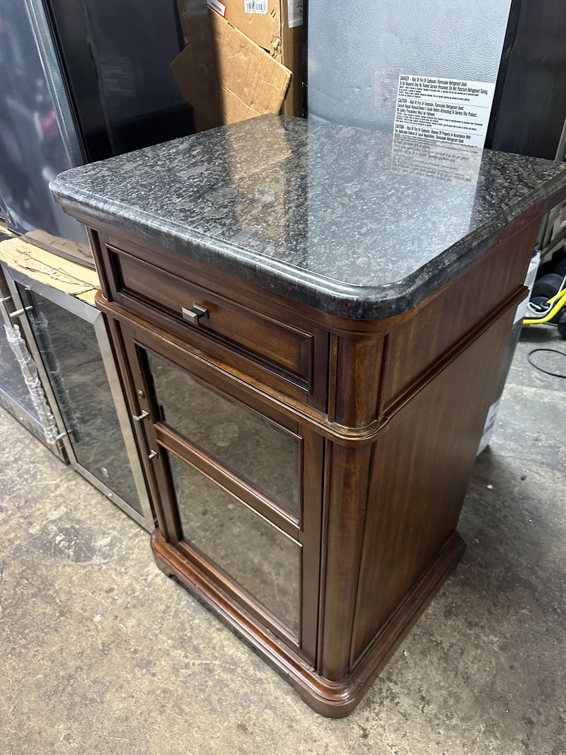 CABINET/BEVERAGE FRIDGE HOLDER