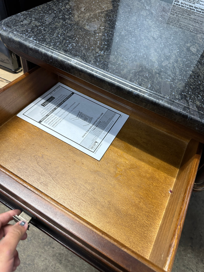 CABINET/BEVERAGE FRIDGE HOLDER